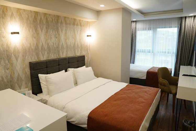 Standard Room (3 Person)