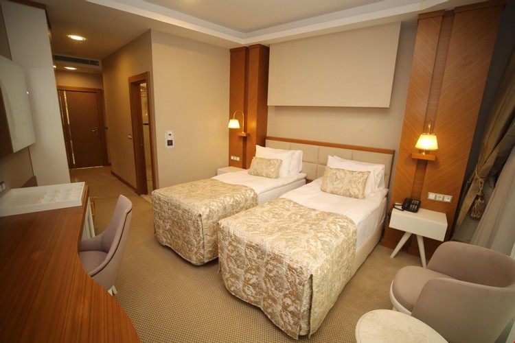 İki Ayrı Yataklı Oda