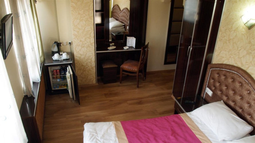 Tek Kişilik Oda (1 Kişilik)