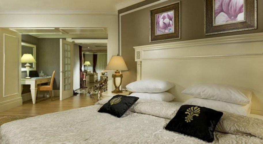 Standard Room, Land View