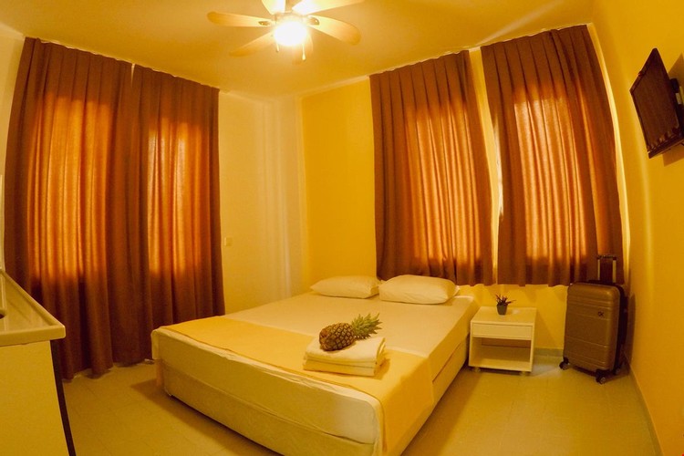 Suit Oda, Dağ Manzaralı