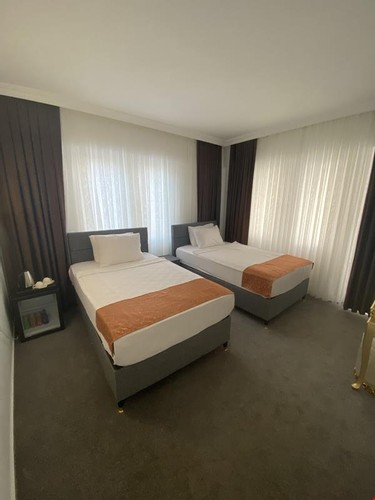 Deluxe Iki Ayrı Yataklı Oda