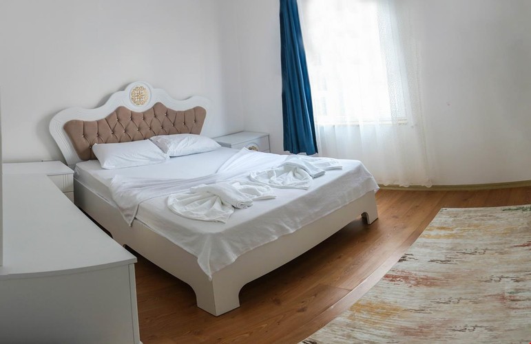 Apartment Roof Penthouse Flat Room