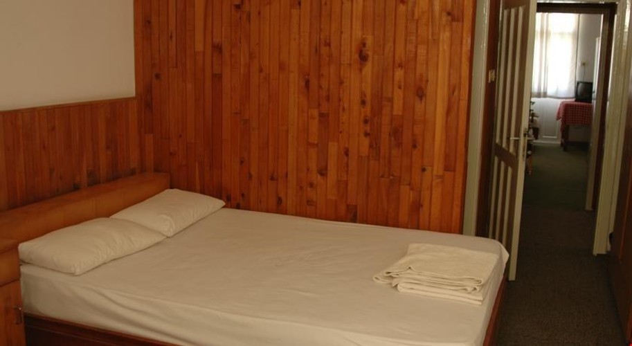 Standart Oda, Bahçe Manzaralı (3 Kişilik)