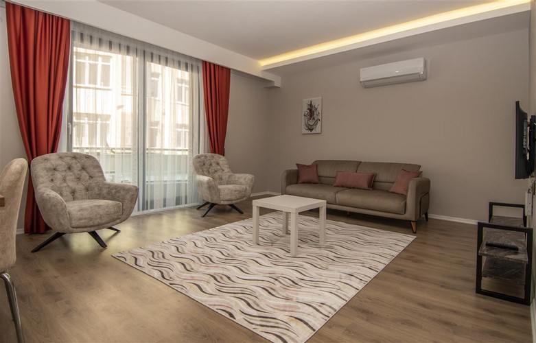 Suit Oda, Kısmi Deniz Manzaralı