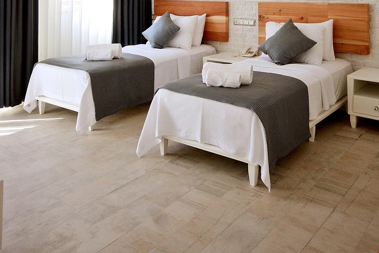 Economy Room, Partial Sea View