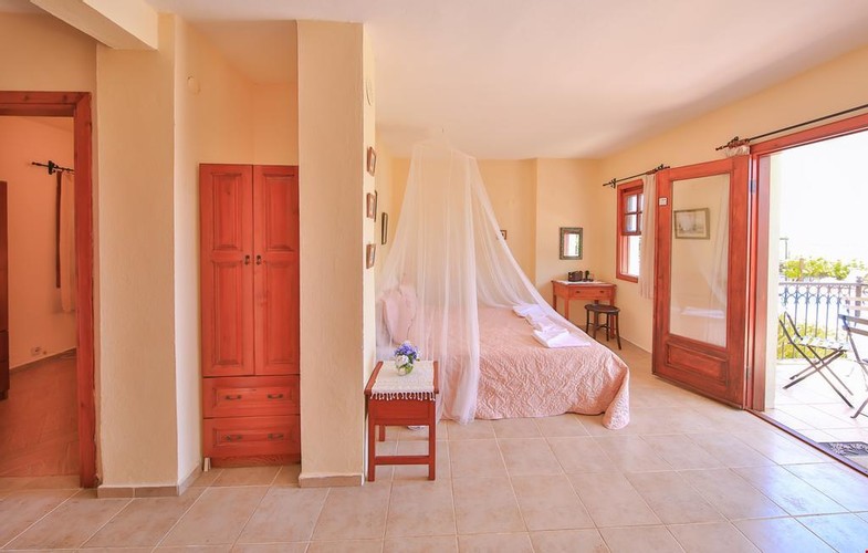 Suit Oda, Bahçe Manzaralı