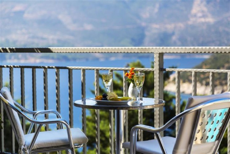 Teras Suit Oda (Teraslı)