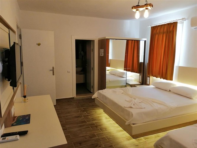 Standard Room (3 Person)