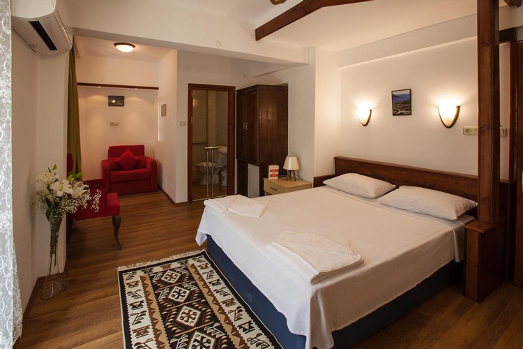 Aile Superior Odası