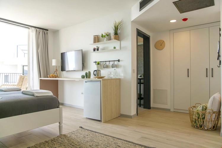 Deluxe Superior Room