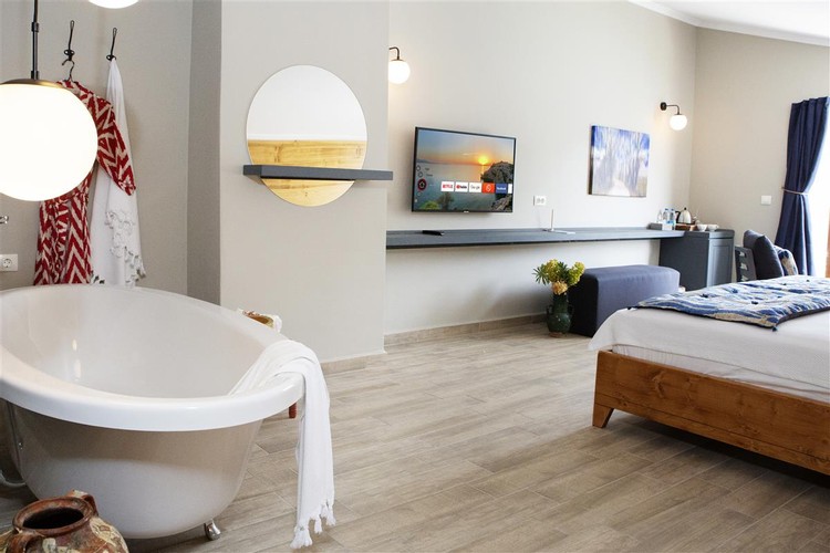 Junior Suite Deluxe Luxury Room, Sea View