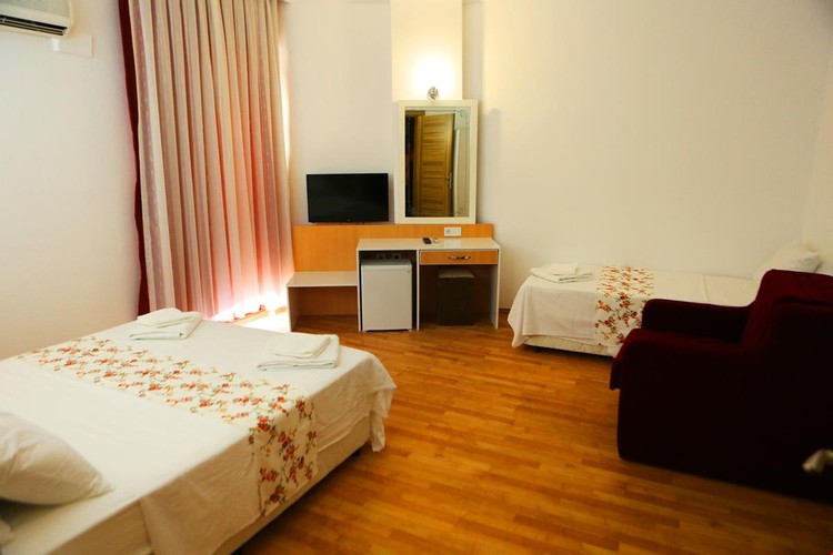 Aile Odası (Balkonlu)