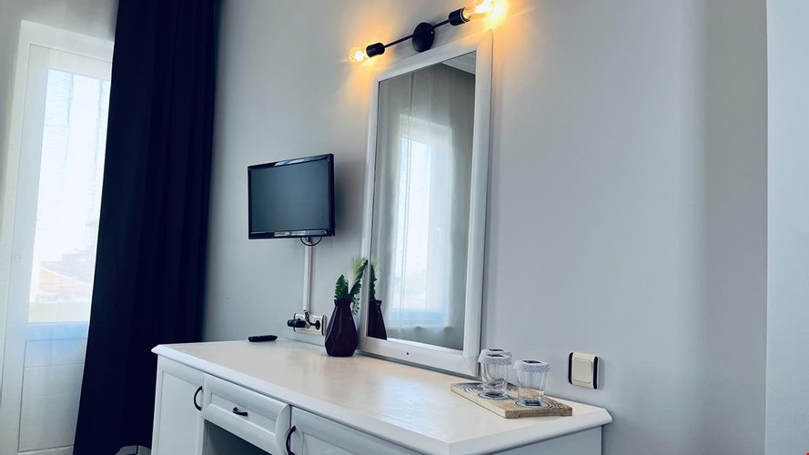 Standard Room (3 Person)