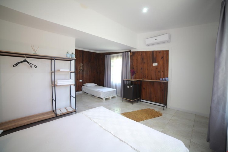 Aile Odası, Bahçe Manzaralı (3 Kişilik)