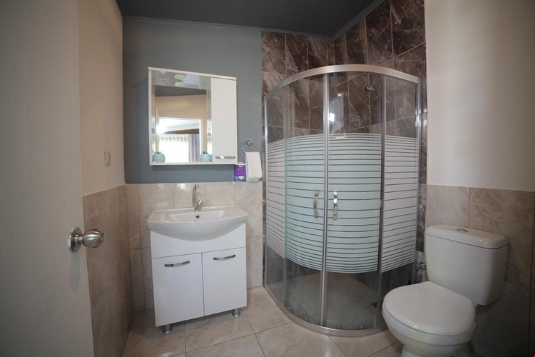 Aile Odası, Bahçe Manzaralı (3 Kişilik)