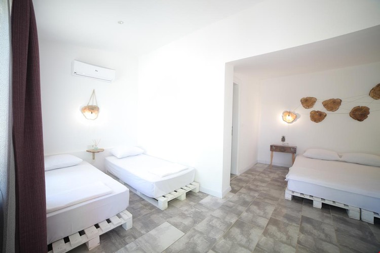 Aile Odası, Bahçe Manzaralı (4 Kişilik)