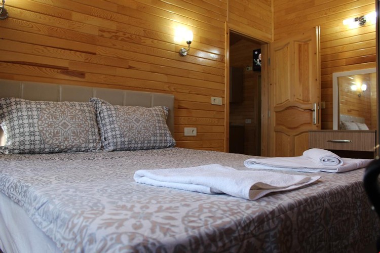 Bungalov, Bahçe Manzaralı