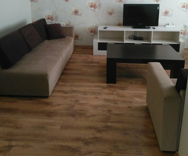 Daire, Havuz Manzaralı