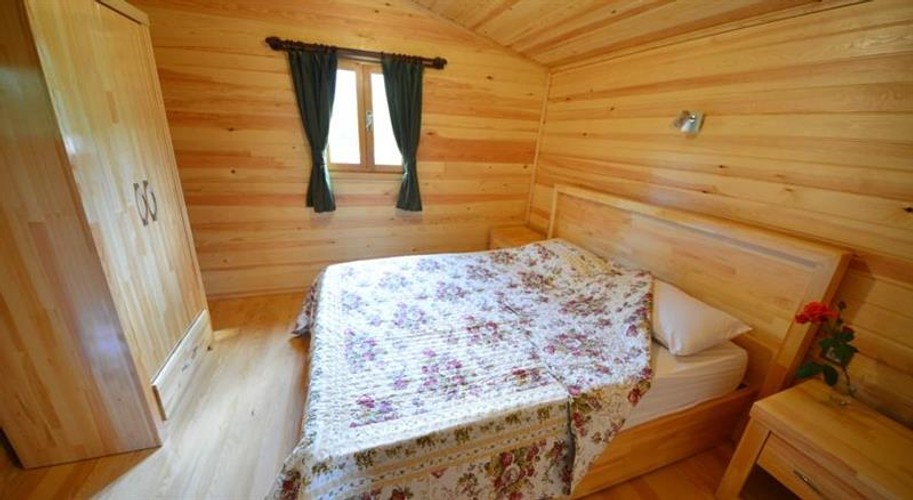 Bungalov, Bahçe Manzaralı