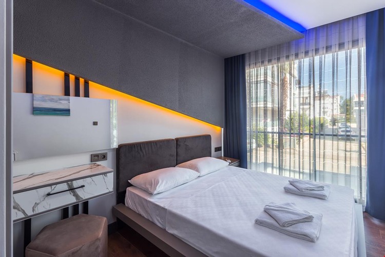 Apartment Garden Floor Flat Room, Garden View