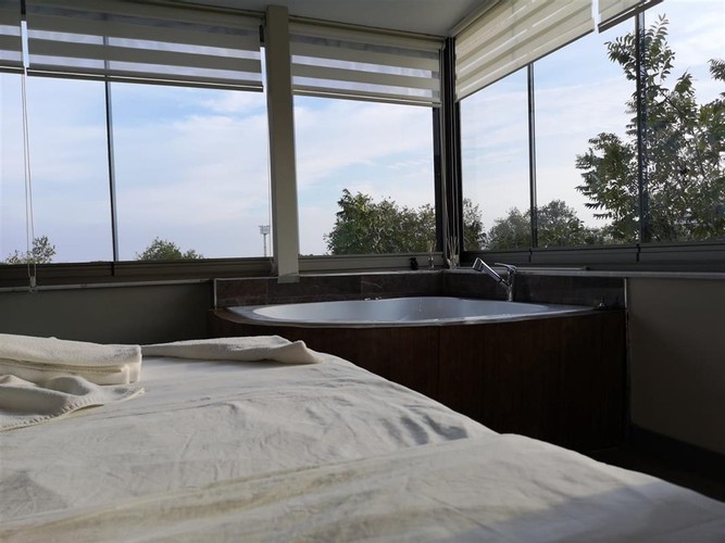 2+1 Deniz Manzaralı Jakuzili Daire