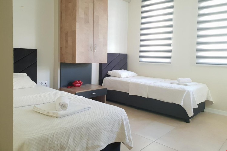 İki Ayrı Yataklı Oda