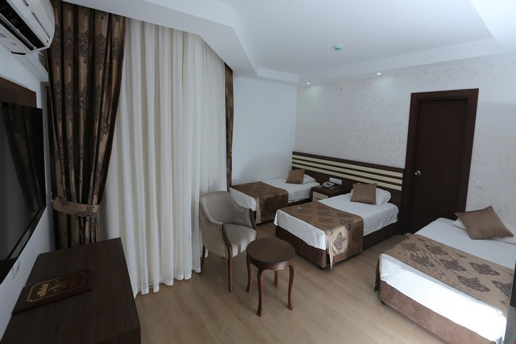 Standard Room (3 Person)