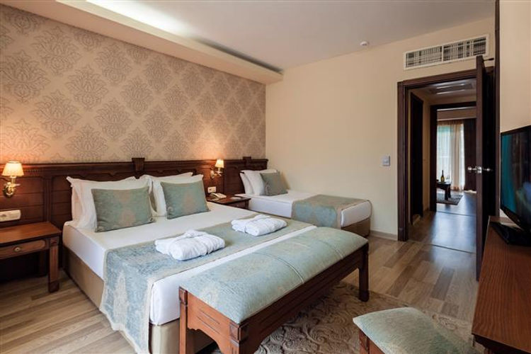 Junior Suite Villa Room