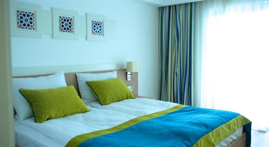 Standard Room, Land View