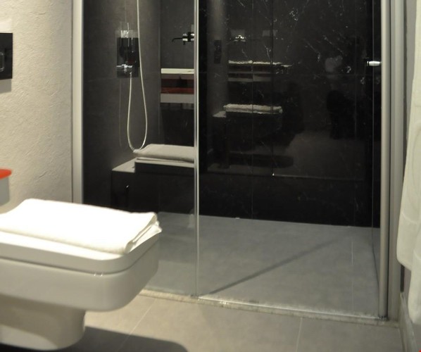 1+1 Daire, Havuz Manzaralı