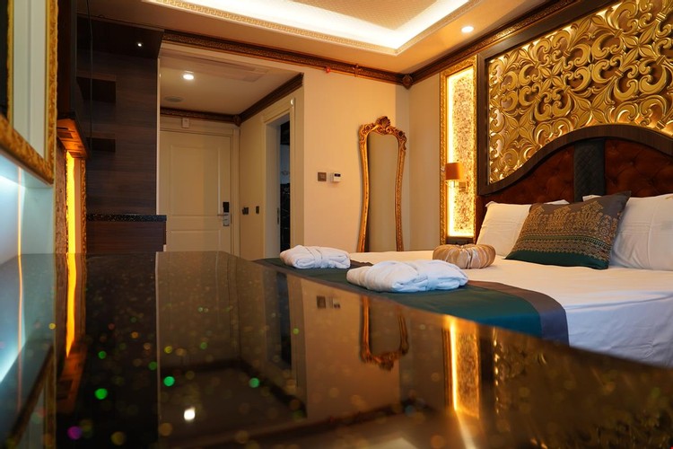 Family Suite 1+1 Apartment Room