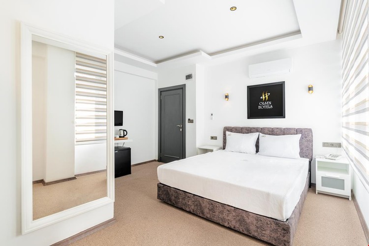 Standard Room (Sofa)