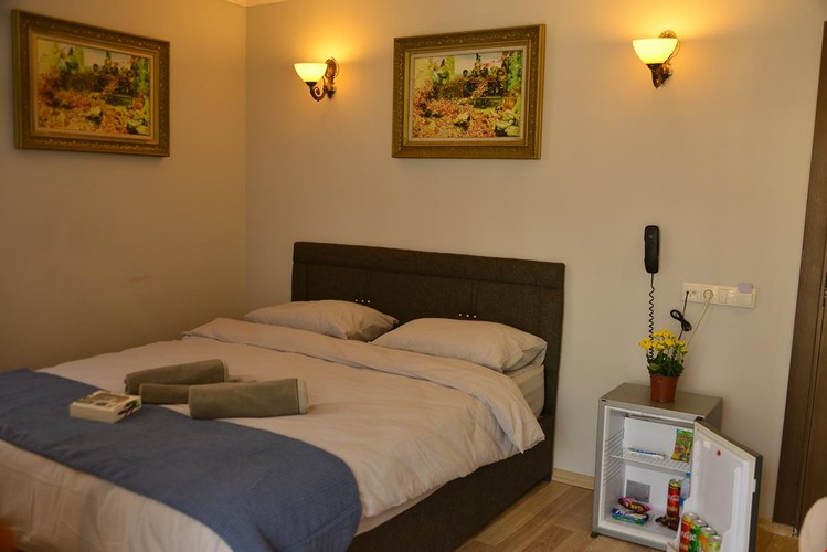 Standard Room (3 Person)