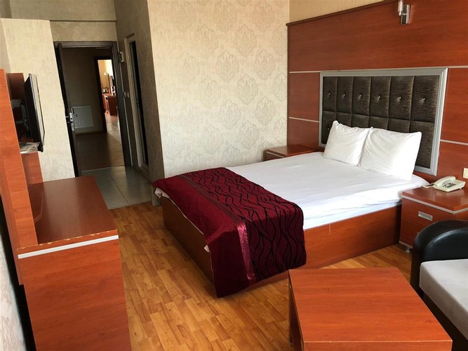 Standard Room (1 Person)