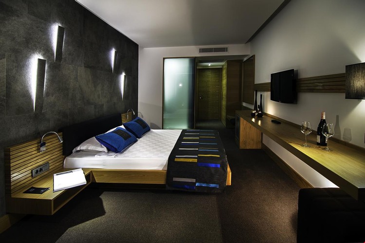 Standard Room, Land View