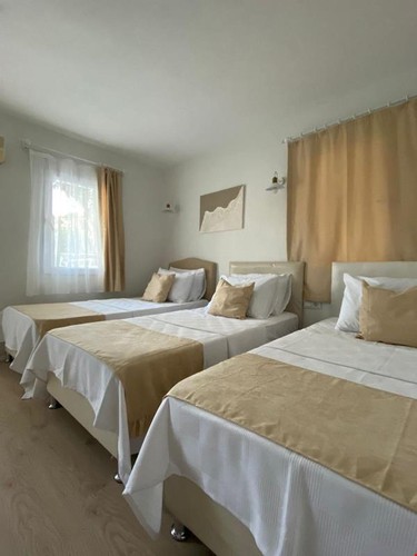 Standard Room (3 Person)