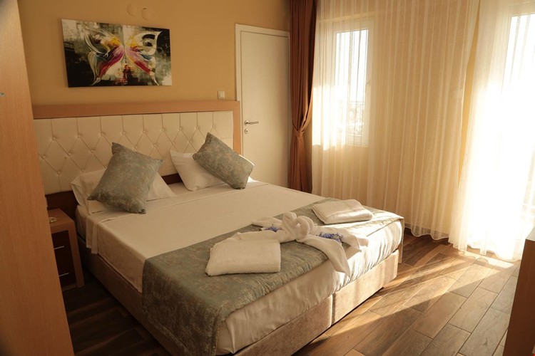 Suite Room (Kitchen)