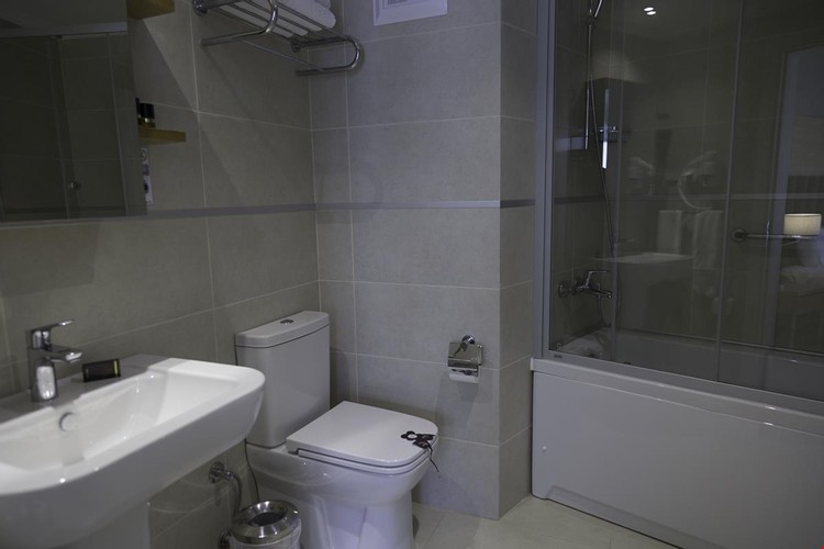 Family Room, Partial Sea View