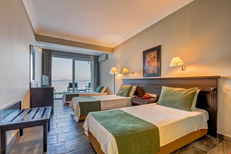 Standart Oda, Deniz Manzaralı (3 Kişilik)