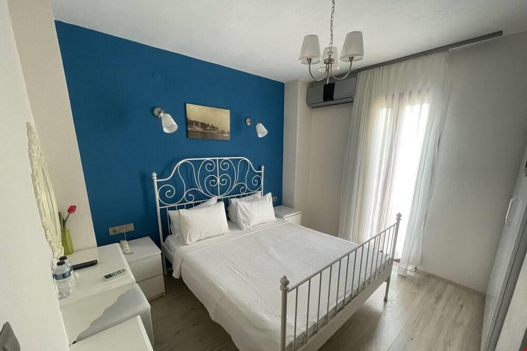 Standard Room (3 Person)