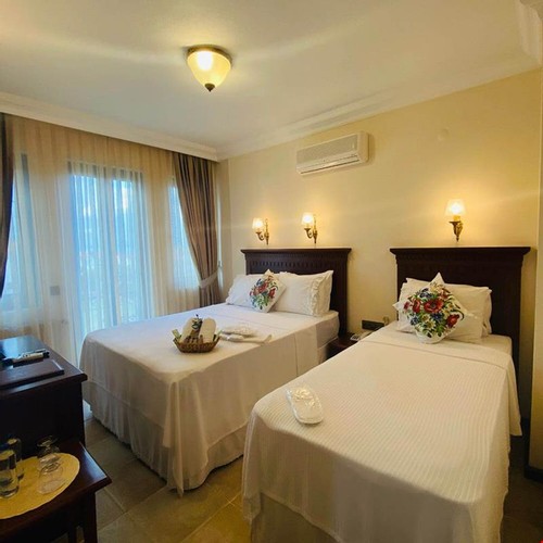 Standard Room (3 Person)