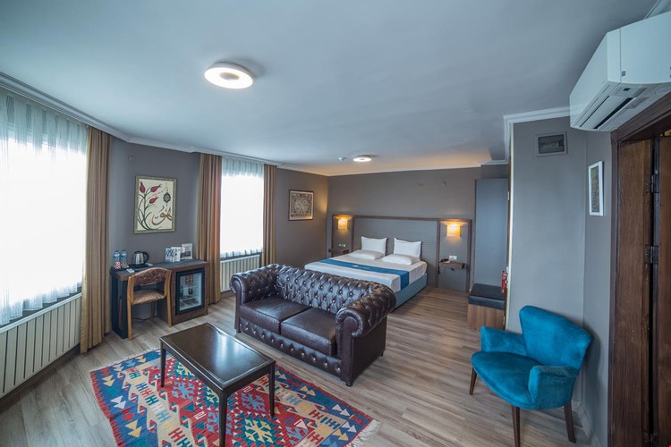 Suite Room, Double Bed, Sea View