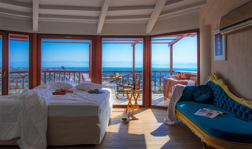 King Suite Room, Sea View