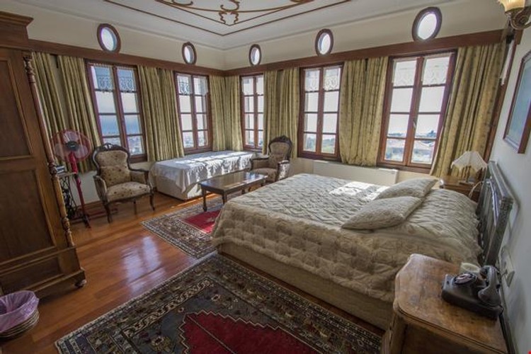 Standard Room (3 Person)