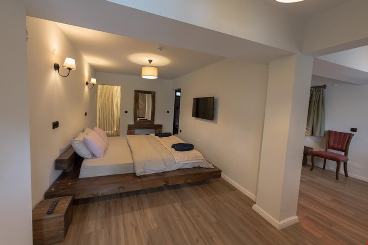 Studio Room, Mountain View