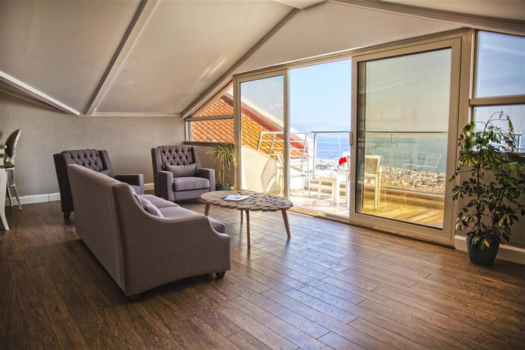 King Suite Room, Sea View