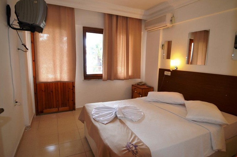 Connected Room, Sea View