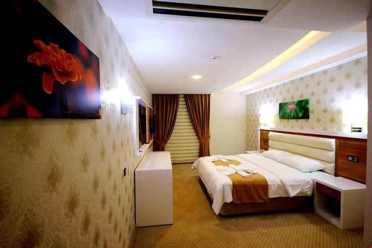 Standard Room (1 Person)