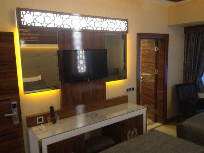 Deluxe Iki Ayrı Yataklı Oda